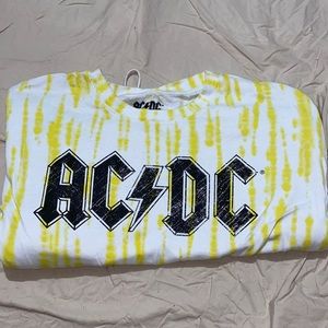 AC/DC cropped Crew